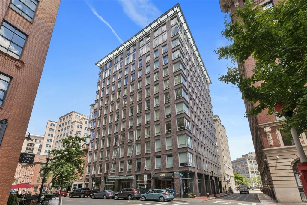 Boston, Massachusetts, 02110, United States, 2 Bedrooms Bedrooms, ,2 BathroomsBathrooms,Residential,For Sale,2048727
