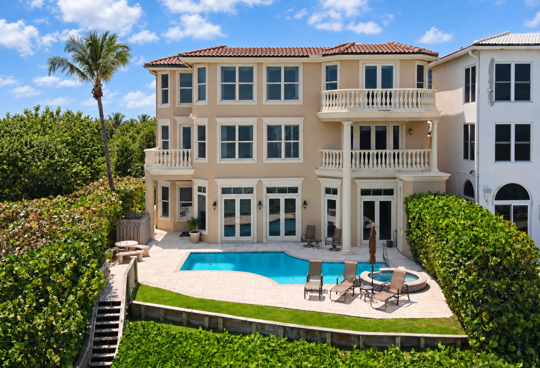  4715 S Ocean Boulevard - 物件實景