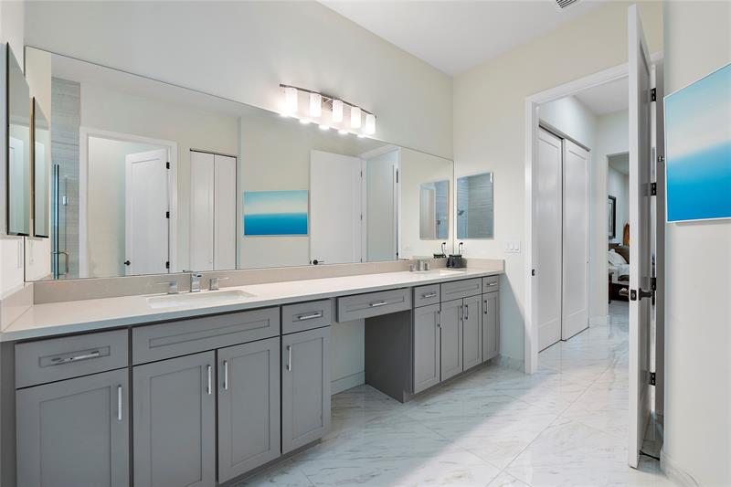 Lake Worth, Florida, 33463, United States, 3 Bedrooms Bedrooms, ,2 BathroomsBathrooms,Residential,For Sale,1925121