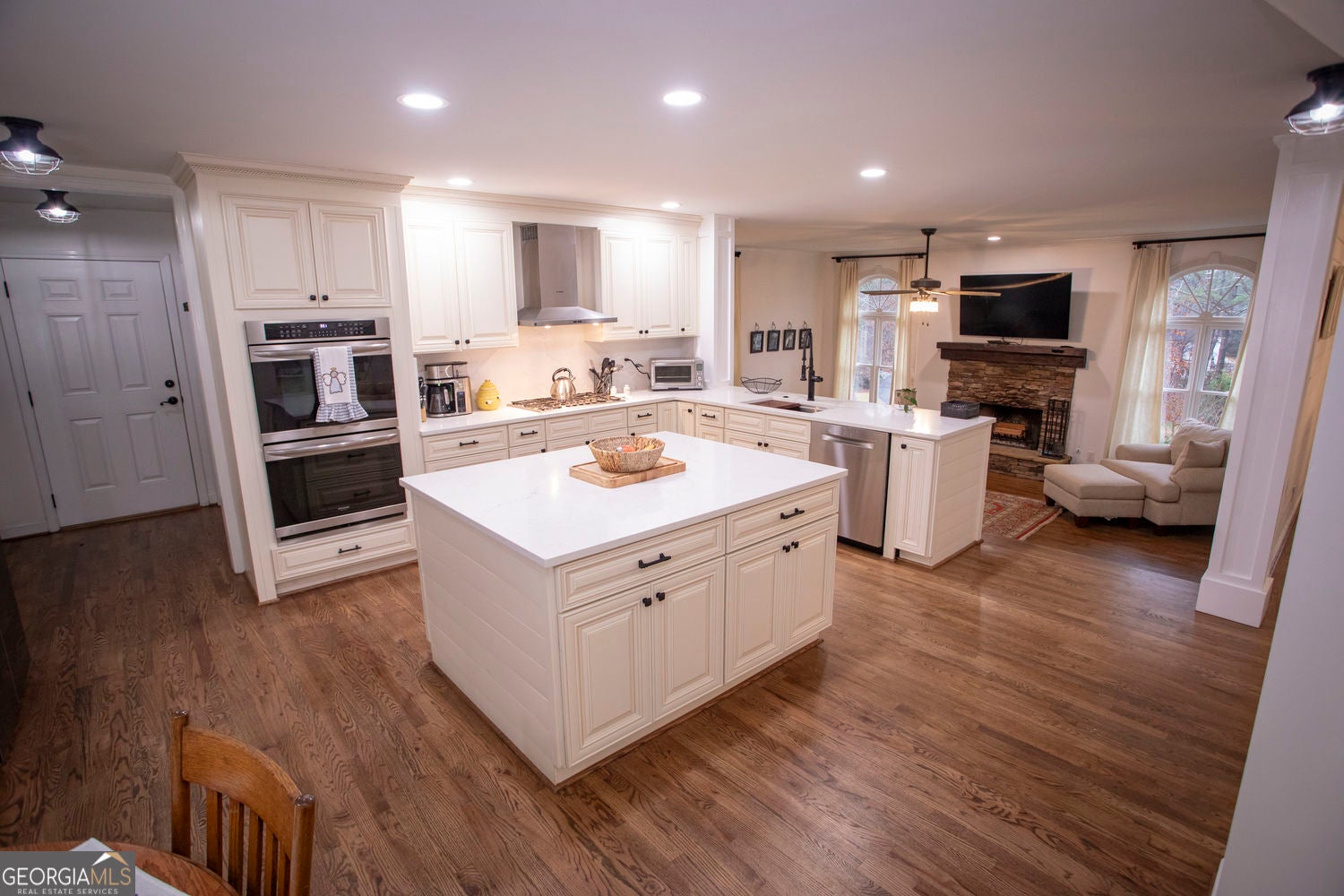 Marietta, Georgia, 30064, United States, 5 Bedrooms Bedrooms, ,4 BathroomsBathrooms,Residential,For Sale,2016385