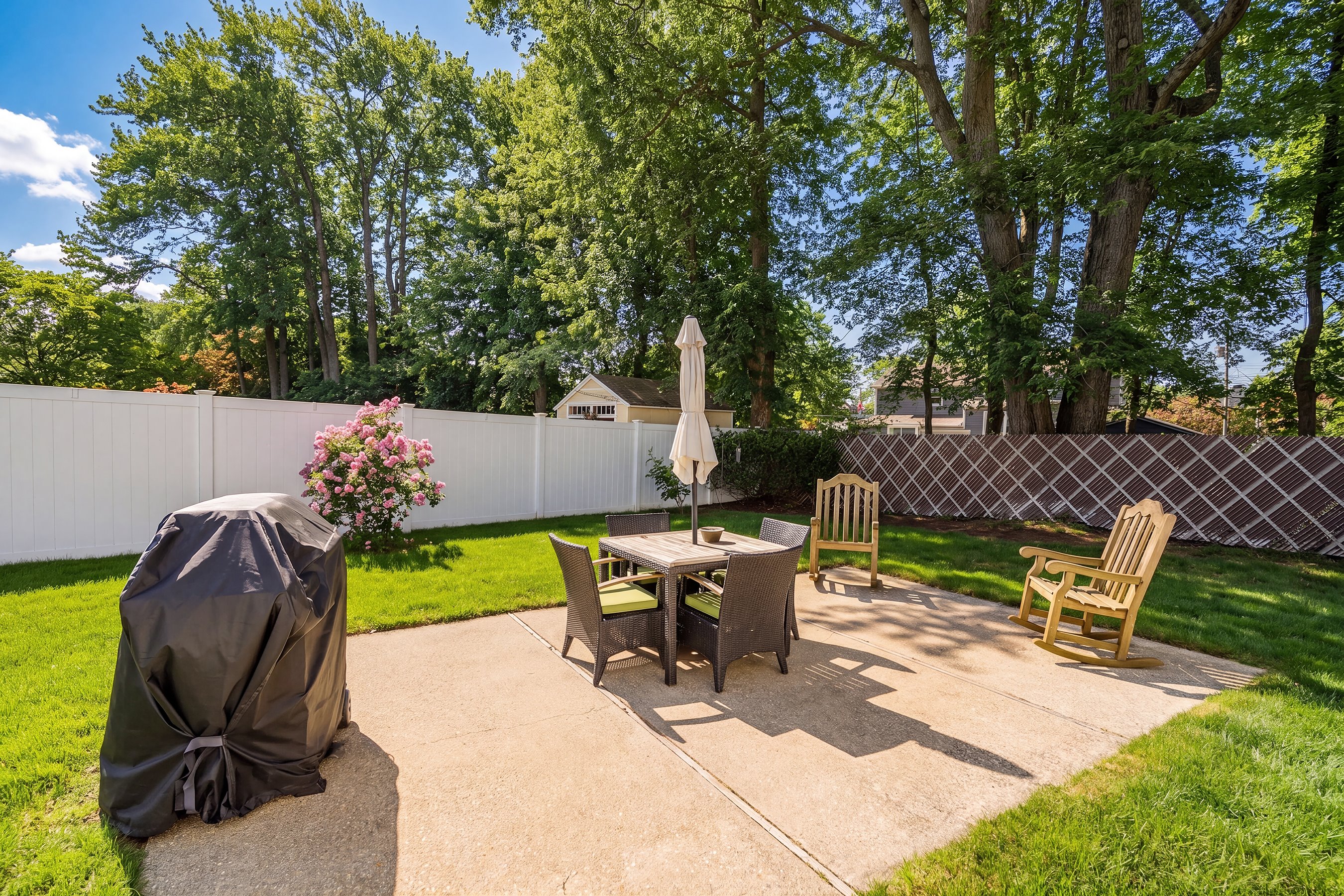  New Monmouth Split Level - 物件實景