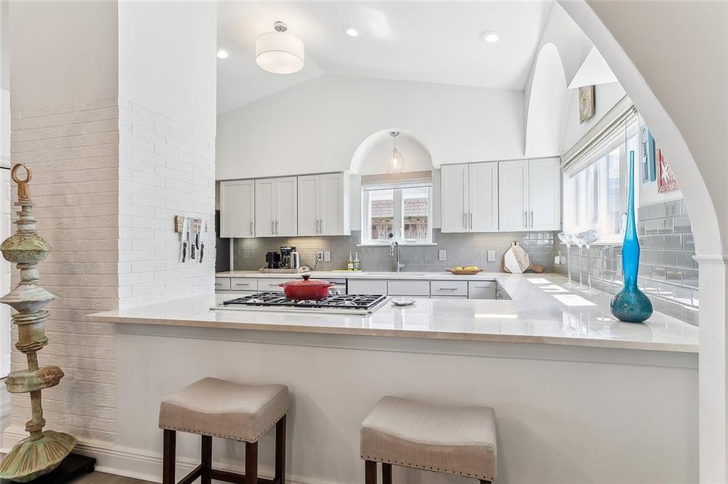 Metairie, Louisiana, 70006, United States, 3 Bedrooms Bedrooms, ,3 BathroomsBathrooms,Residential,For Sale,1793323