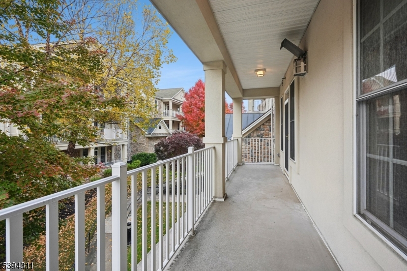 Cedar Grove Twp., New Jersey, 07009, United States, 2 Bedrooms Bedrooms, ,2 BathroomsBathrooms,Residential,For Sale,1989209