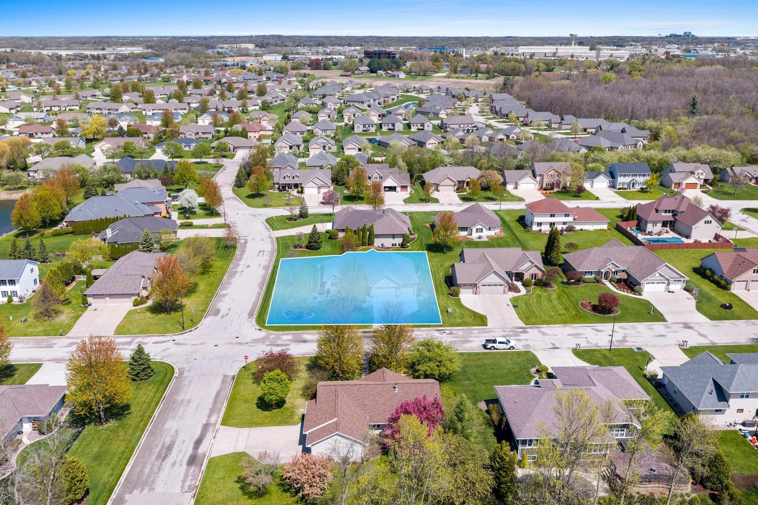 DE PERE, Wisconsin, 54115, United States, 3 Bedrooms Bedrooms, ,4 BathroomsBathrooms,Residential,For Sale,2048400