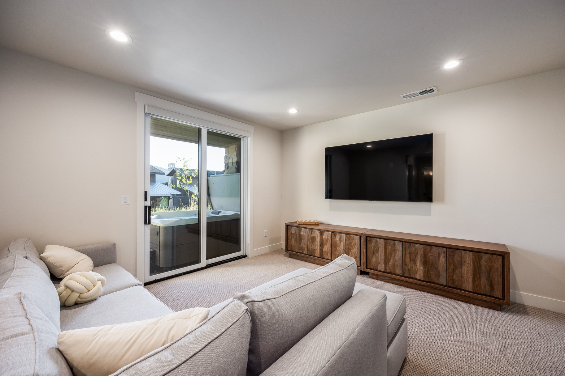  Deer Valley® Ski-Run Views + Lakeside Living in Deer Waters - 物件實景