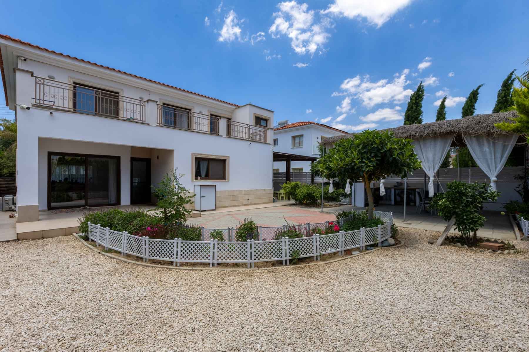  Five Bedroom Detached House in Nicosia - 物件實景