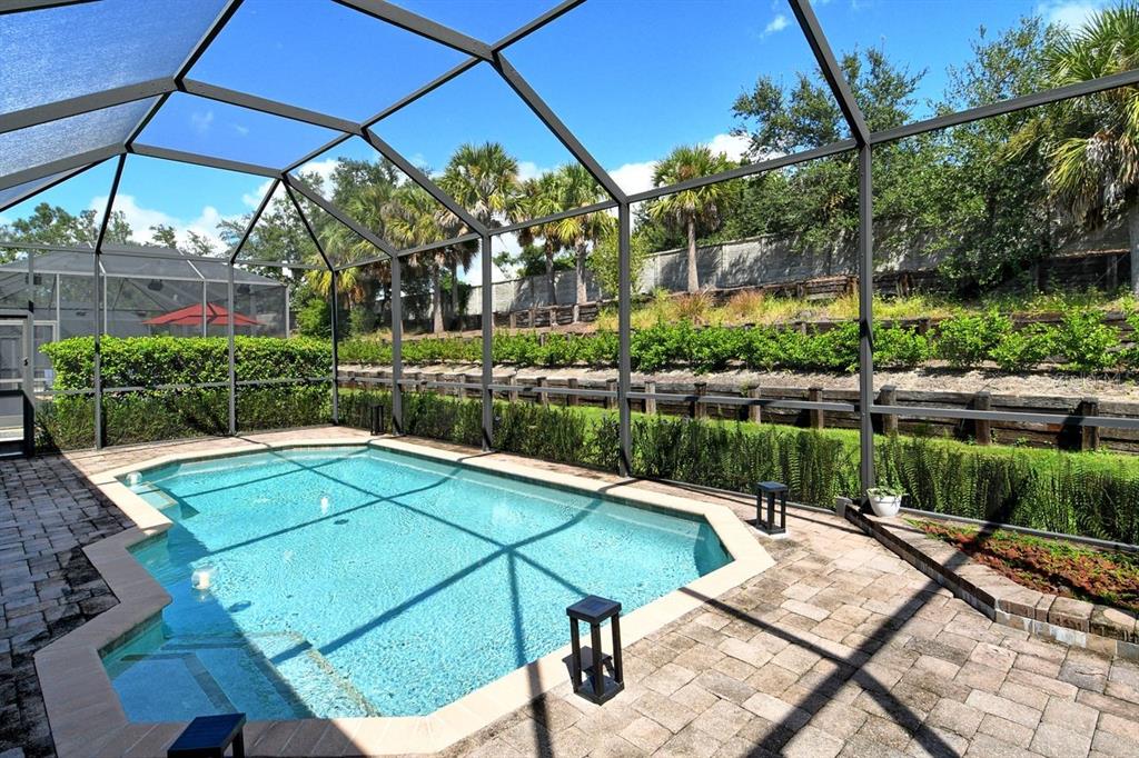 Bradenton, Florida, 34201, United States, 2 Bedrooms Bedrooms, ,2 BathroomsBathrooms,Residential,For Sale,1961743