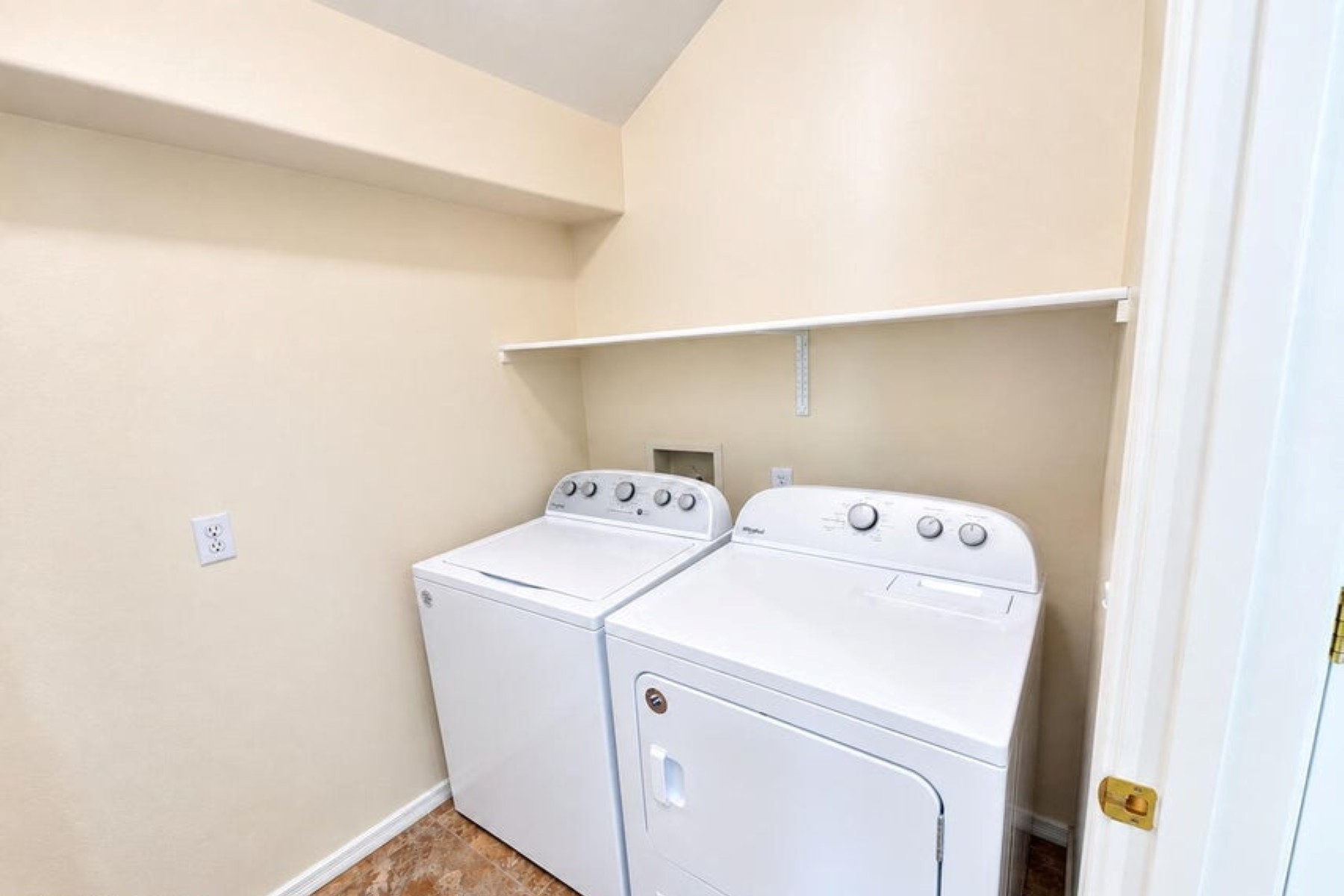  4196 E Stone River Drive¦Tucson, AZ - 物件實景