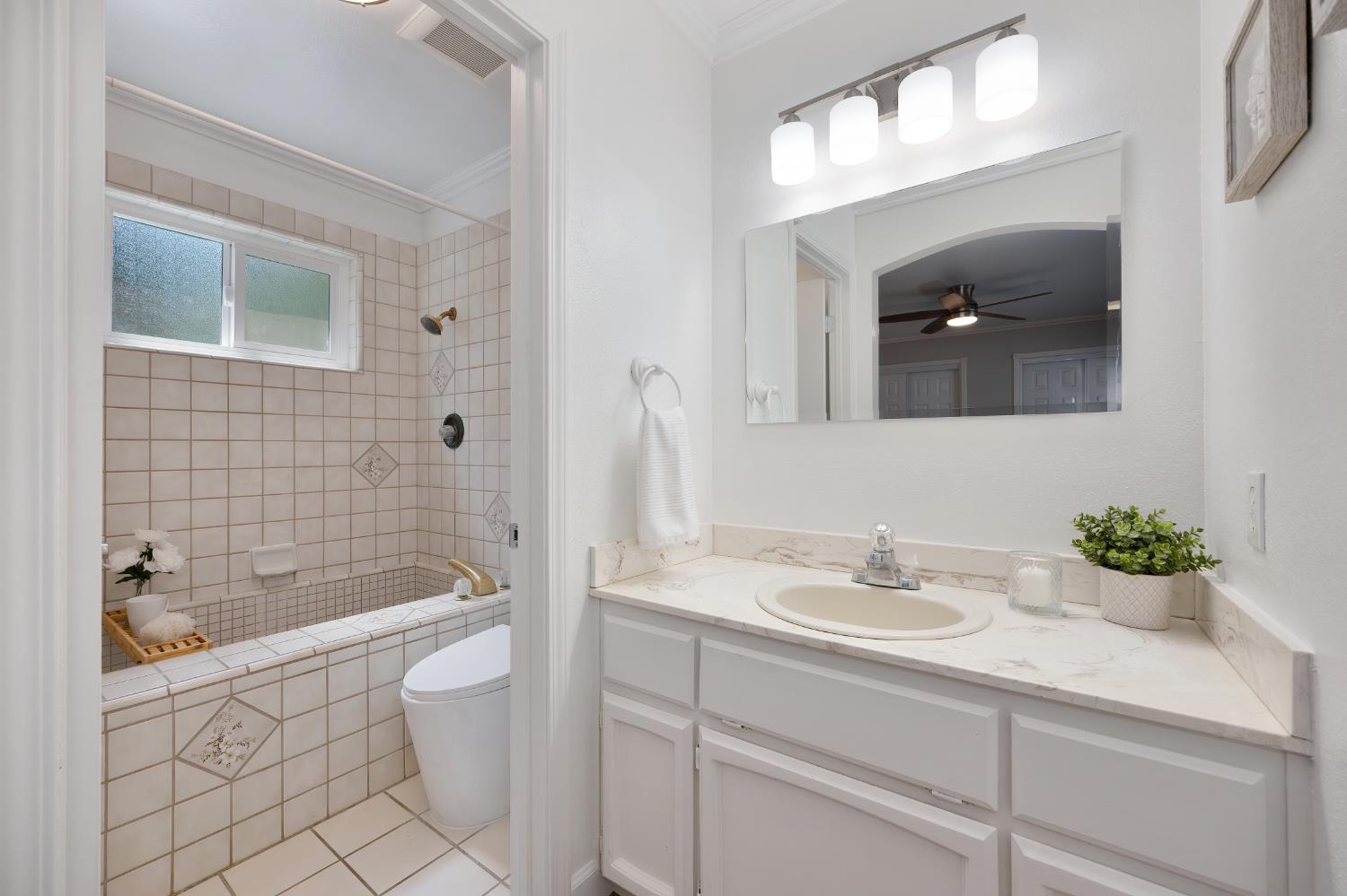Sacramento, California, 95826, United States, 4 Bedrooms Bedrooms, ,3 BathroomsBathrooms,Residential,For Sale,1939461