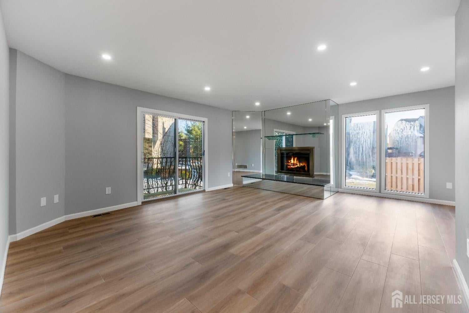 Old Bridge, New Jersey, 08857, United States, 3 Bedrooms Bedrooms, ,3 BathroomsBathrooms,Residential,For Sale,2010346