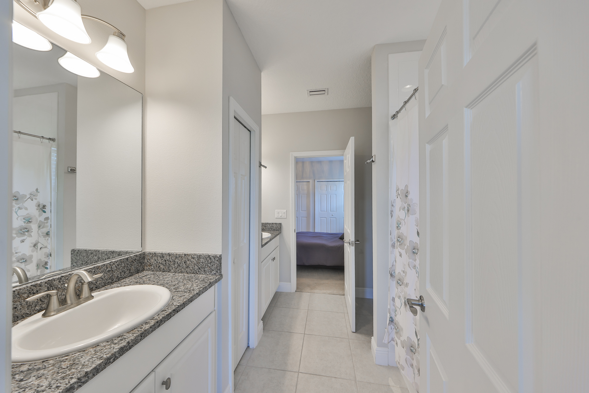 Riverview, Florida, 33579, United States, 5 Bedrooms Bedrooms, ,5 BathroomsBathrooms,Residential,For Sale,1944782