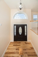 Worcester, Massachusetts, 01604, United States, 3 Bedrooms Bedrooms, ,3 BathroomsBathrooms,Residential,For Sale,1921245