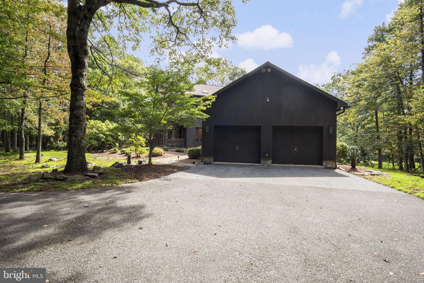 Frederick, Maryland, 21702, United States, 4 Bedrooms Bedrooms, ,3 BathroomsBathrooms,Residential,For Sale,1989312