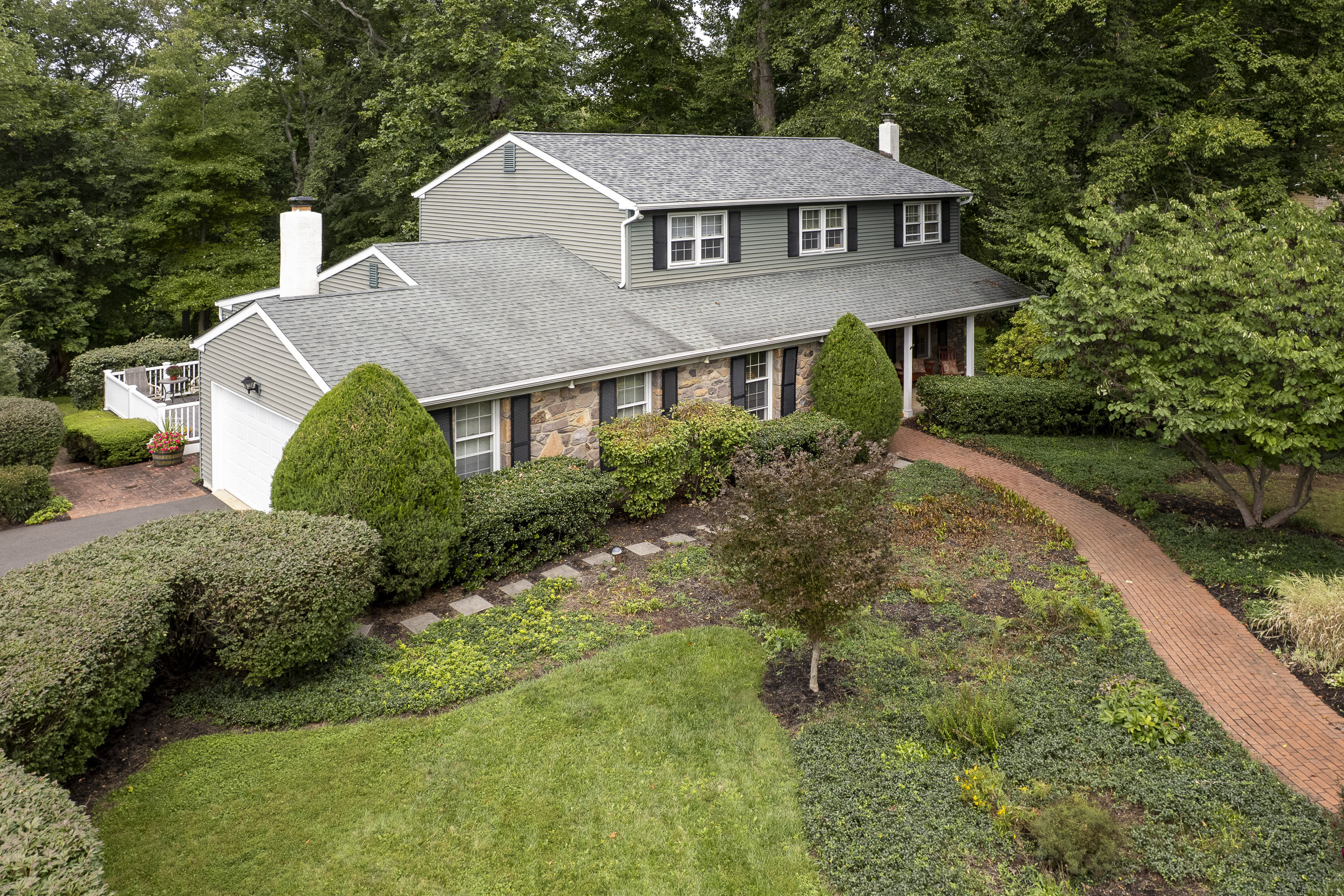  Spacious Sandy Run Home, Close to Charming Yardley - 物件實景