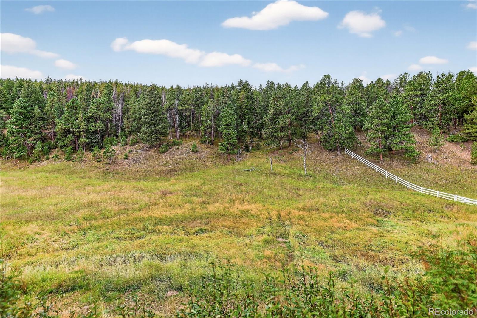 Evergreen, Colorado, 80439, United States, 2 Bedrooms Bedrooms, ,4 BathroomsBathrooms,Residential,For Sale,1951155