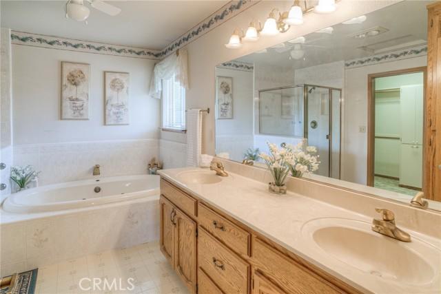 Oroville, California, 95966, United States, 3 Bedrooms Bedrooms, ,3 BathroomsBathrooms,Residential,For Sale,1927814