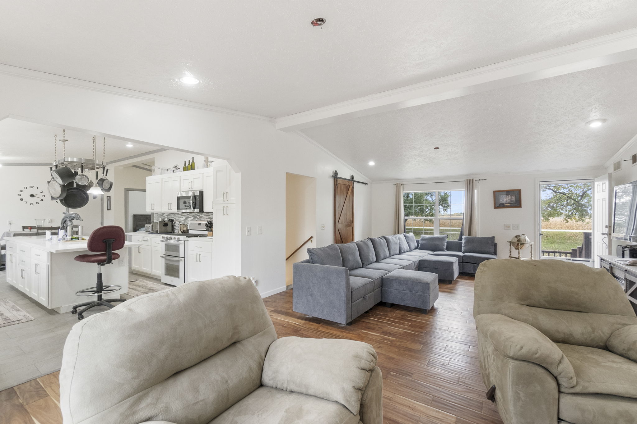 Clear Lake, Iowa, 50428, United States, 5 Bedrooms Bedrooms, ,3 BathroomsBathrooms,Residential,For Sale,1982765