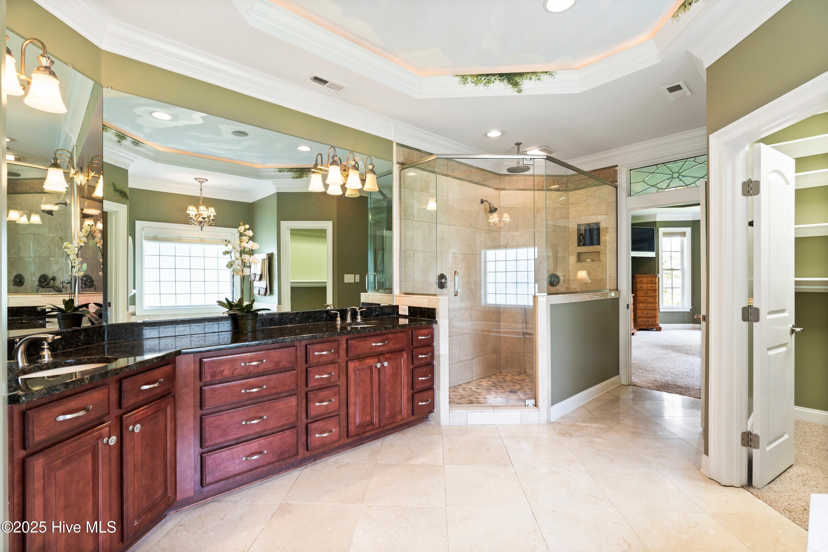 Jacksonville, North Carolina, 28540, United States, 5 Bedrooms Bedrooms, ,4 BathroomsBathrooms,Residential,For Sale,1889954