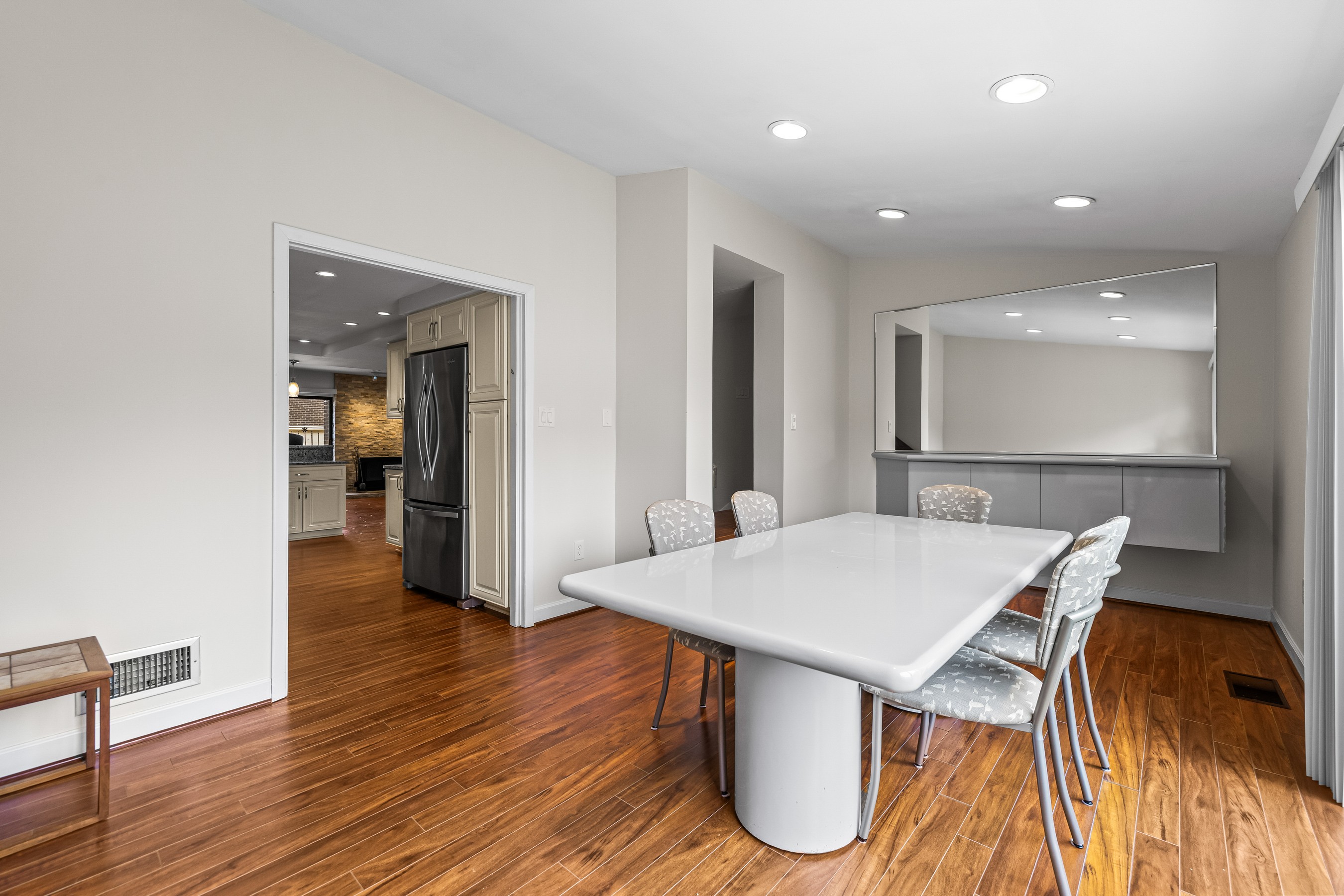  ANNEN WOODS - 物件實景