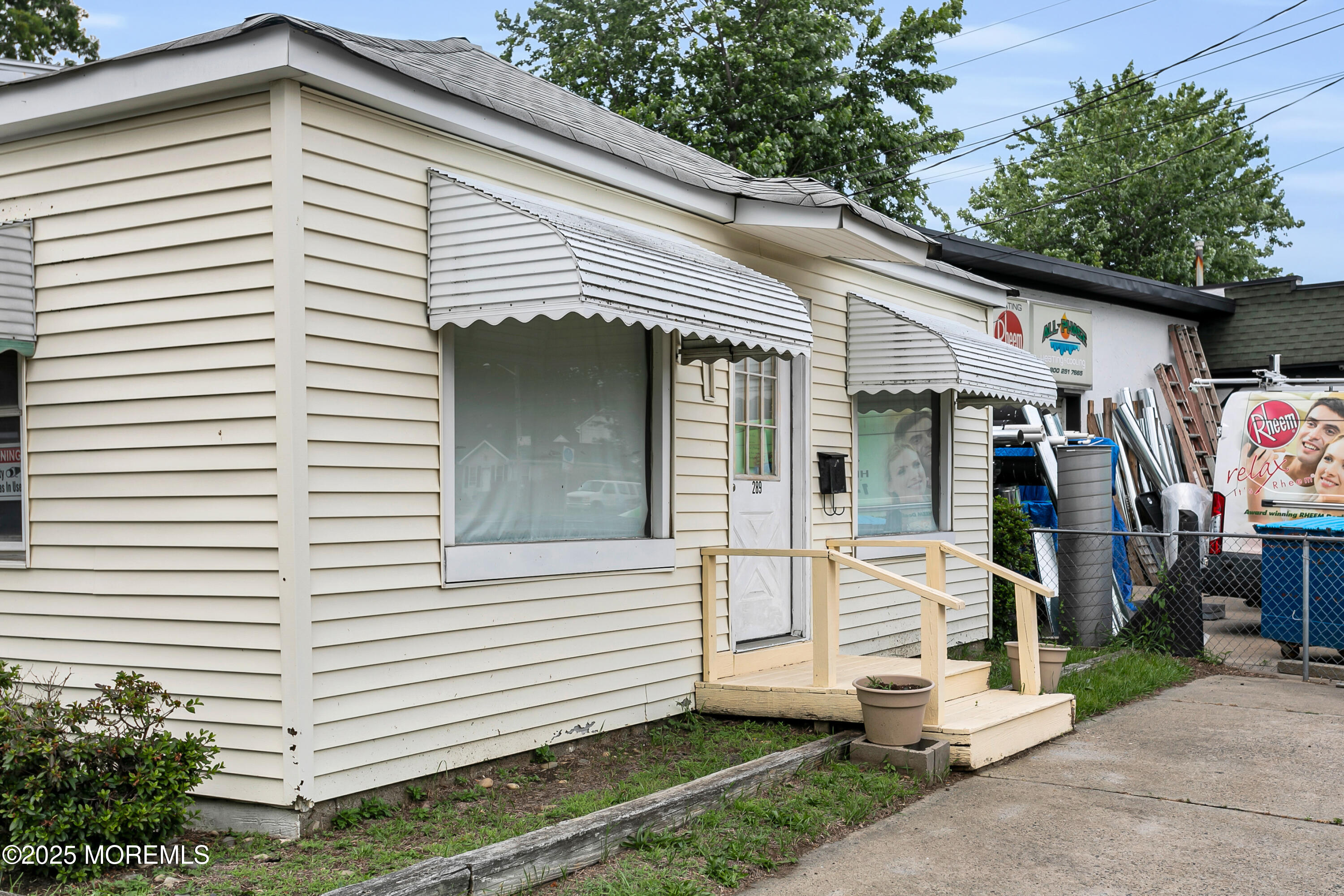 North Middletown, New Jersey, 07748, United States, ,Residential,For Sale,2013737