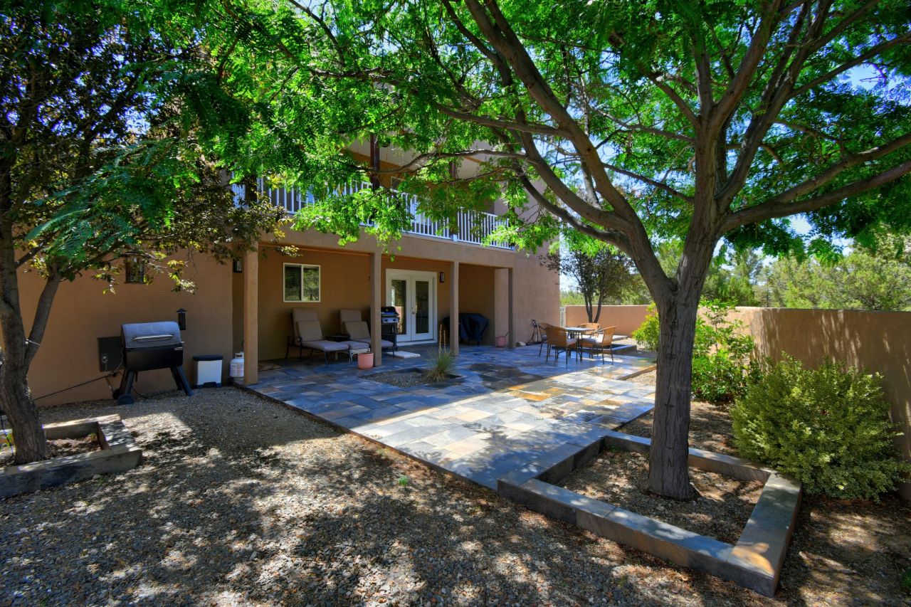 Edgewood, New Mexico, 87015, United States, 3 Bedrooms Bedrooms, ,2 BathroomsBathrooms,Residential,For Sale,1890562