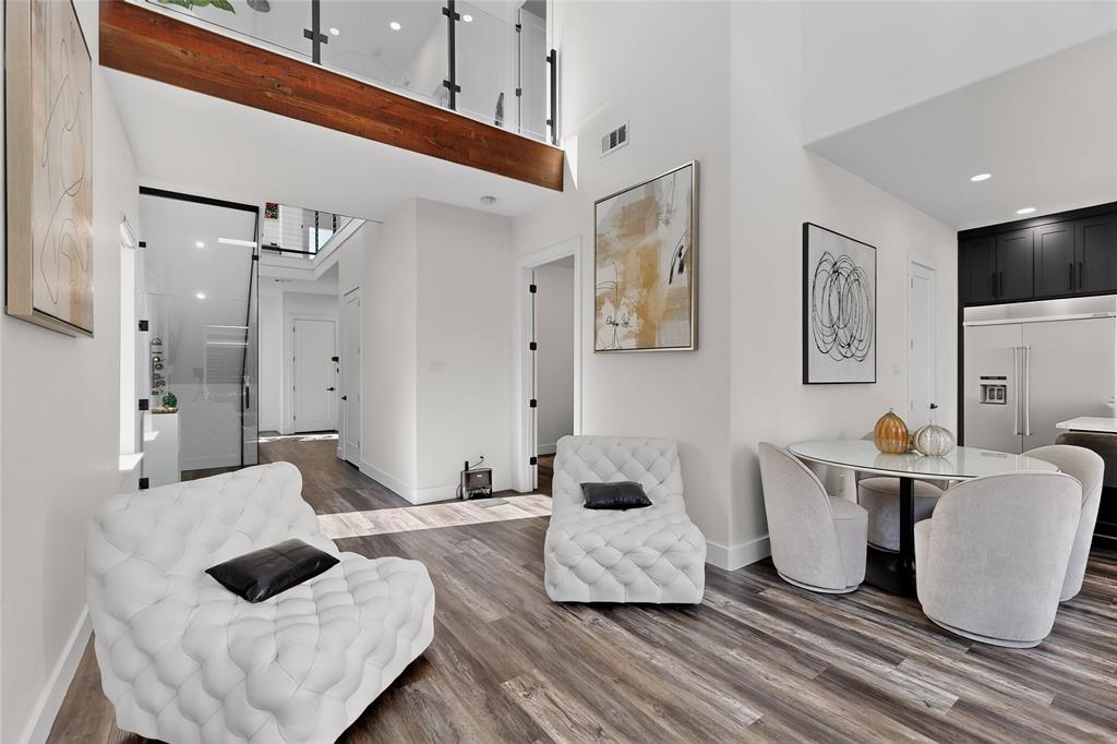 Dallas, Texas, 75223, United States, 6 Bedrooms Bedrooms, ,6 BathroomsBathrooms,Residential,For Sale,1993905