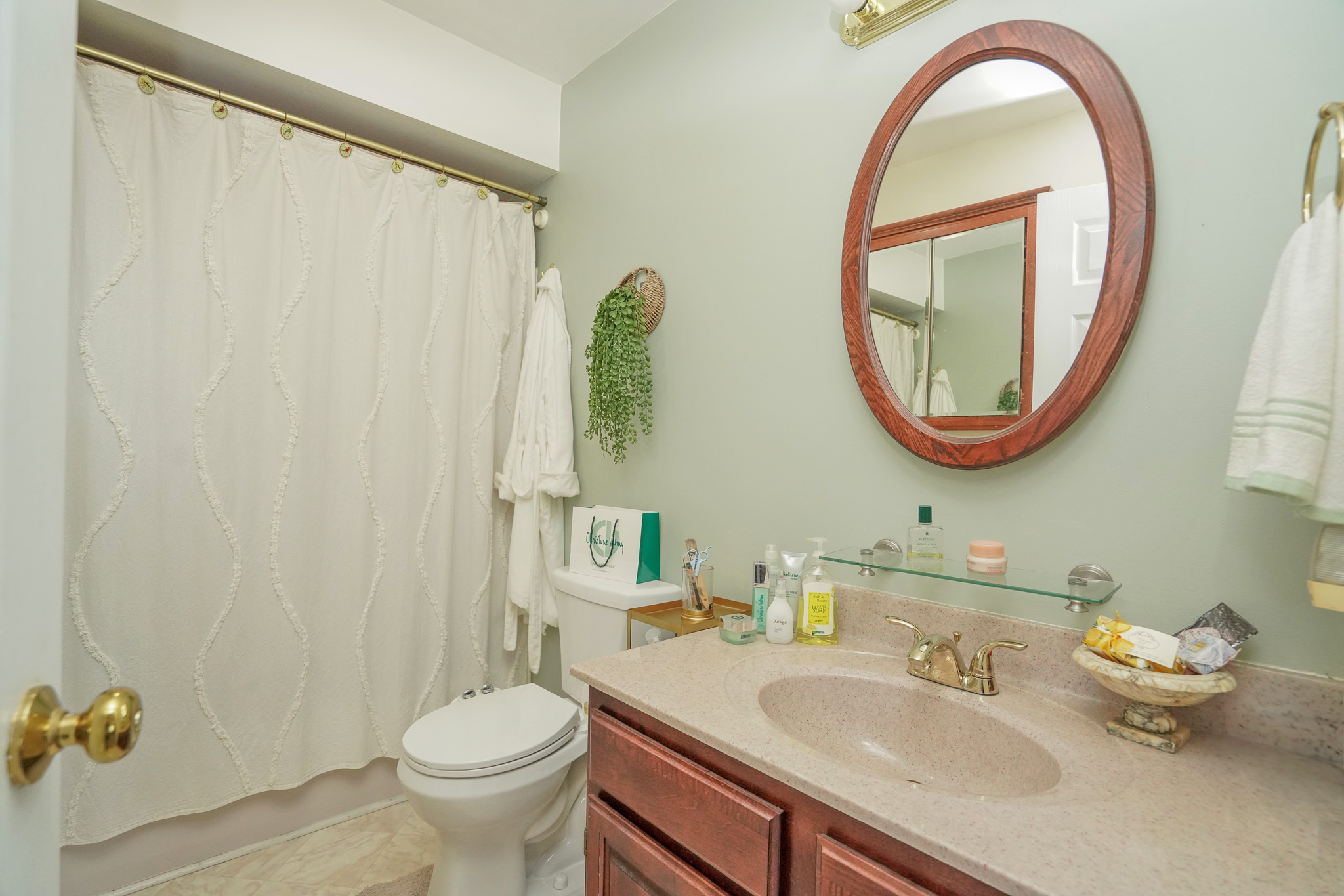 Tamaqua, Pennsylvania, 18252, United States, 4 Bedrooms Bedrooms, ,3 BathroomsBathrooms,Residential,For Sale,1980068