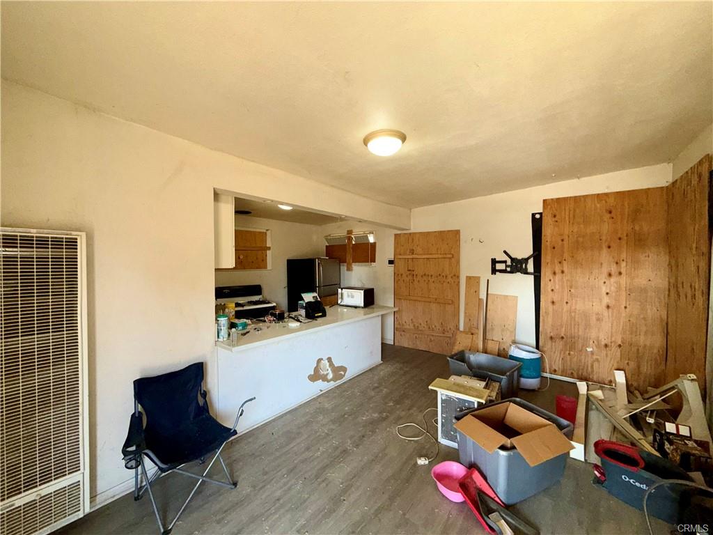 Compton, California, 90221, United States, 9 Bedrooms Bedrooms, ,Residential,For Sale,1982373