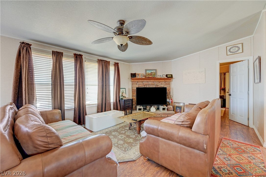 Las Vegas, Nevada, 89161, United States, 3 Bedrooms Bedrooms, ,2 BathroomsBathrooms,Residential,For Sale,2032219