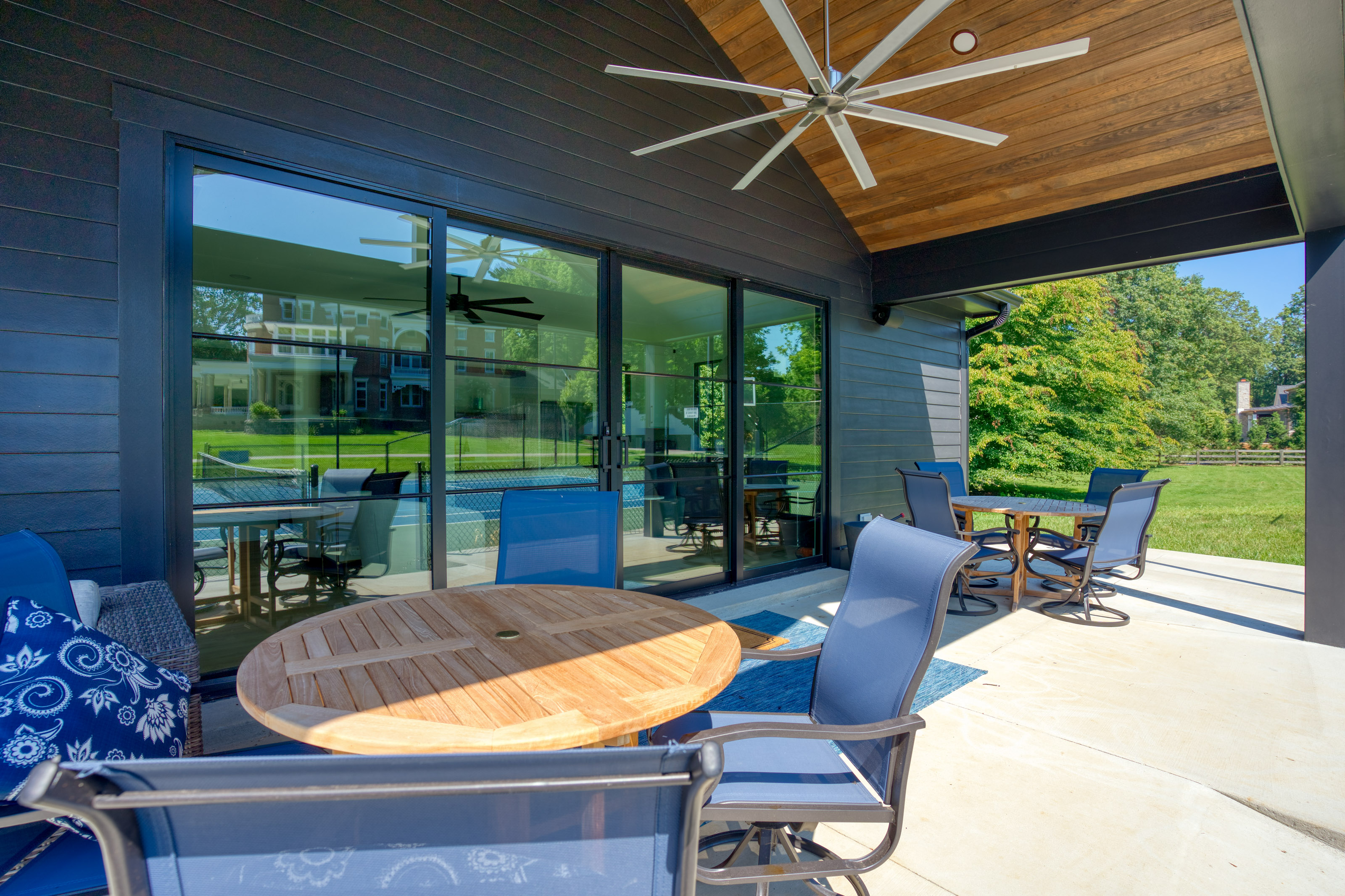  2106 Homewood Drive, Louisville, KY 40223 - 物件實景