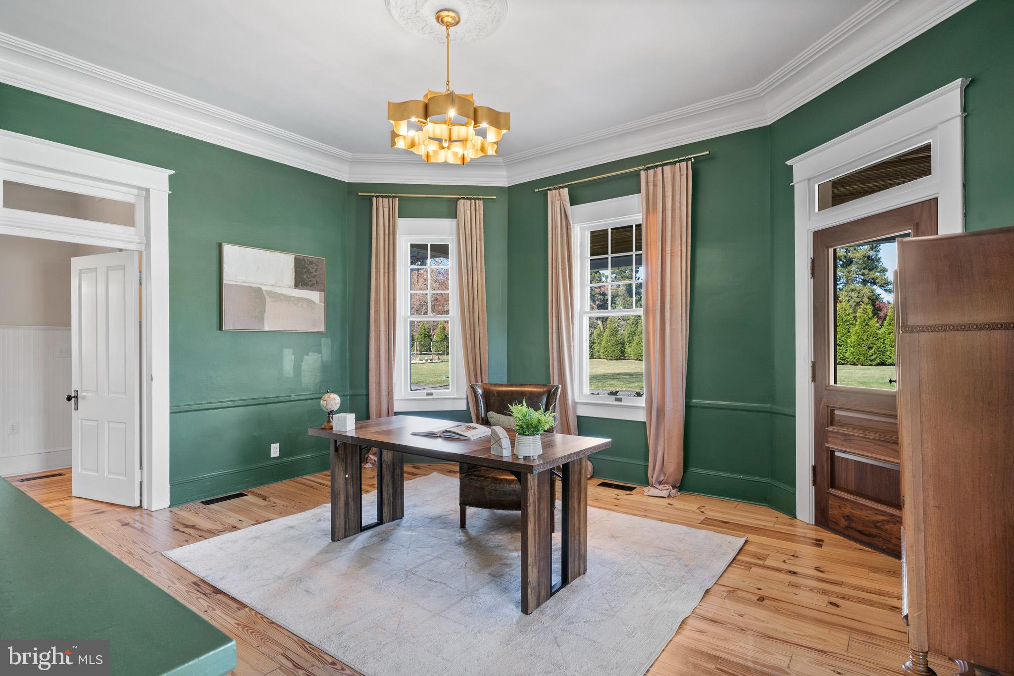 La Plata, Maryland, 20646, United States, 5 Bedrooms Bedrooms, ,4 BathroomsBathrooms,Residential,For Sale,1990245