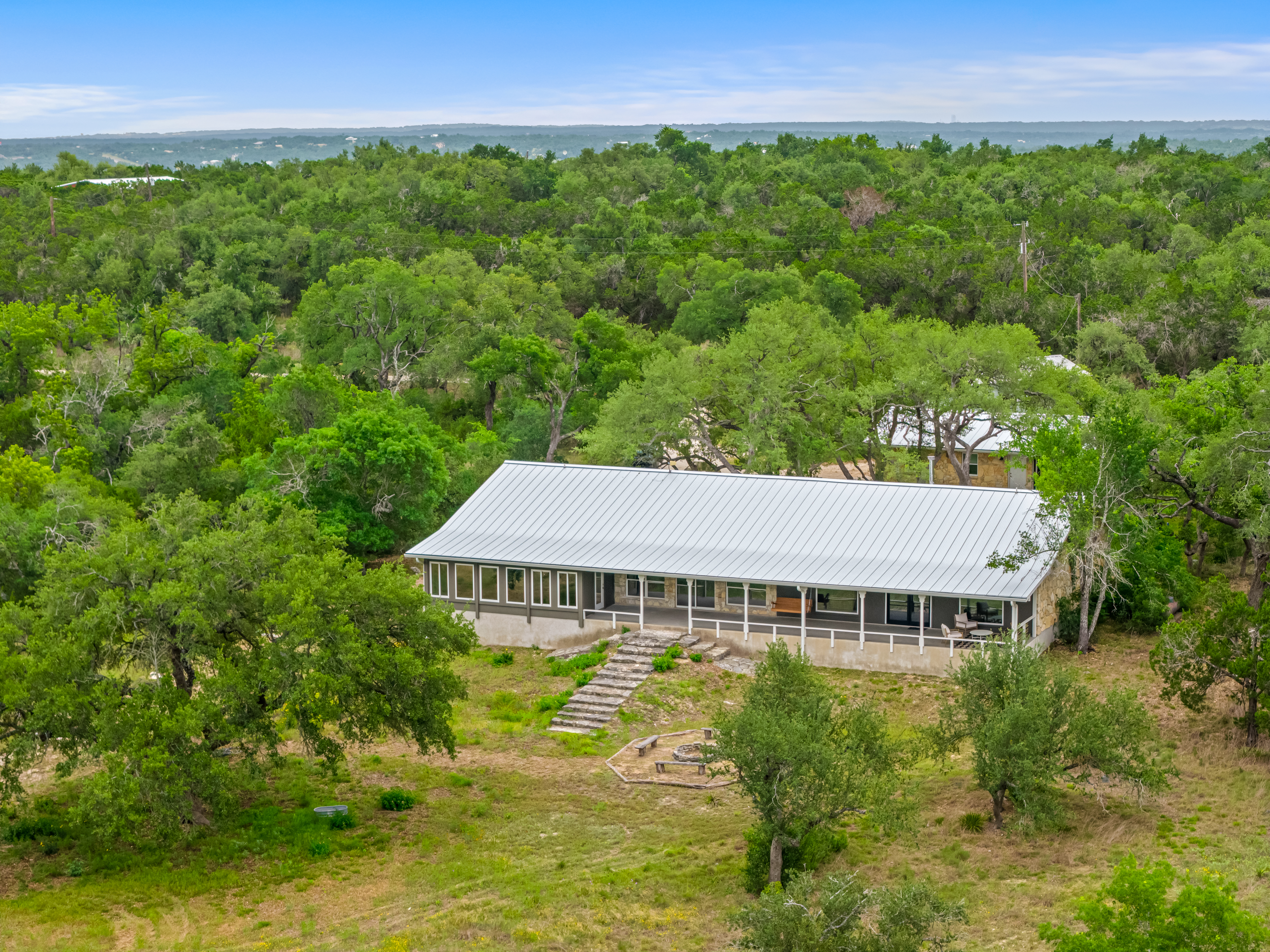  Hill Country Retreat Offering Sweeping Unobstructed Views - 物件實景