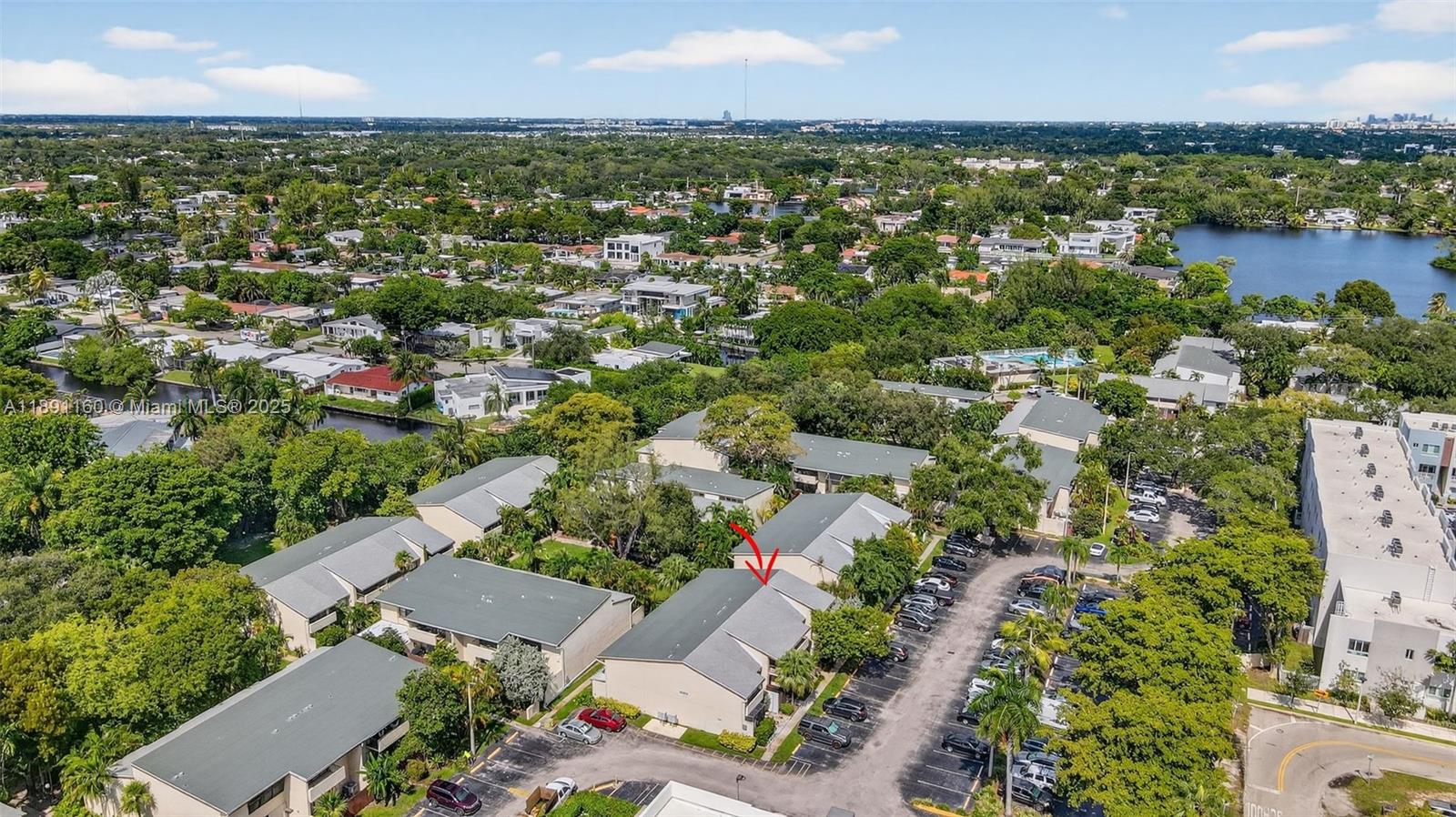 Miami, Florida, 33180, United States, 3 Bedrooms Bedrooms, ,3 BathroomsBathrooms,Residential,For Sale,1961045