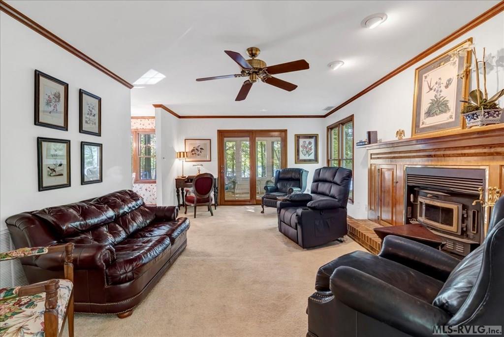 Clarksville, Virginia, 23927, United States, 3 Bedrooms Bedrooms, ,2 BathroomsBathrooms,Residential,For Sale,1805188