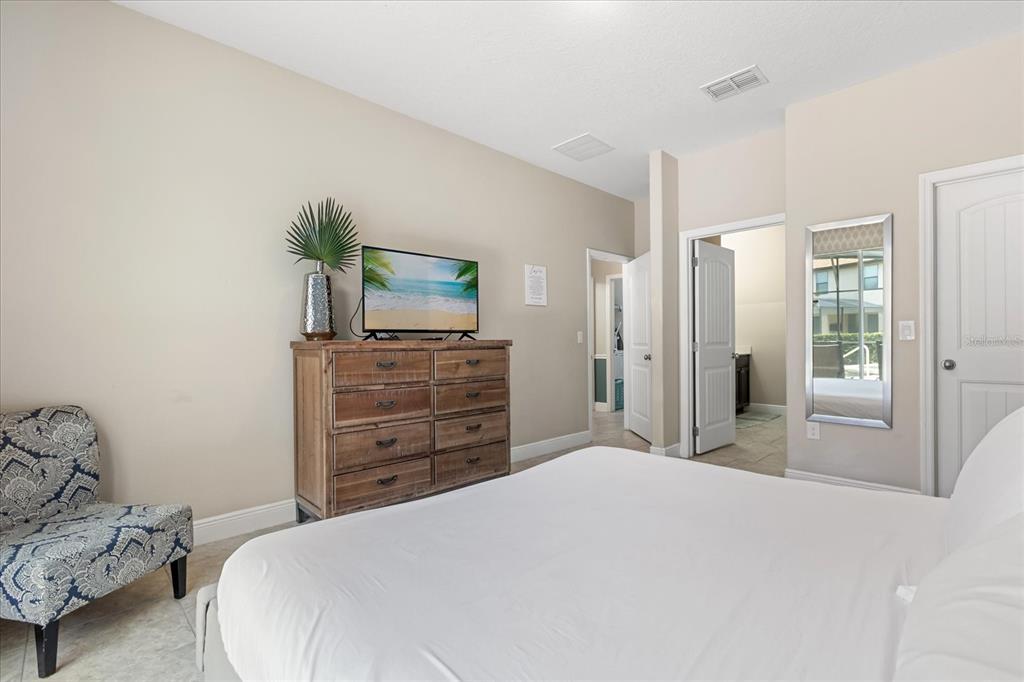 Davenport, Florida, 33837, United States, 6 Bedrooms Bedrooms, ,5 BathroomsBathrooms,Residential,For Sale,1821161