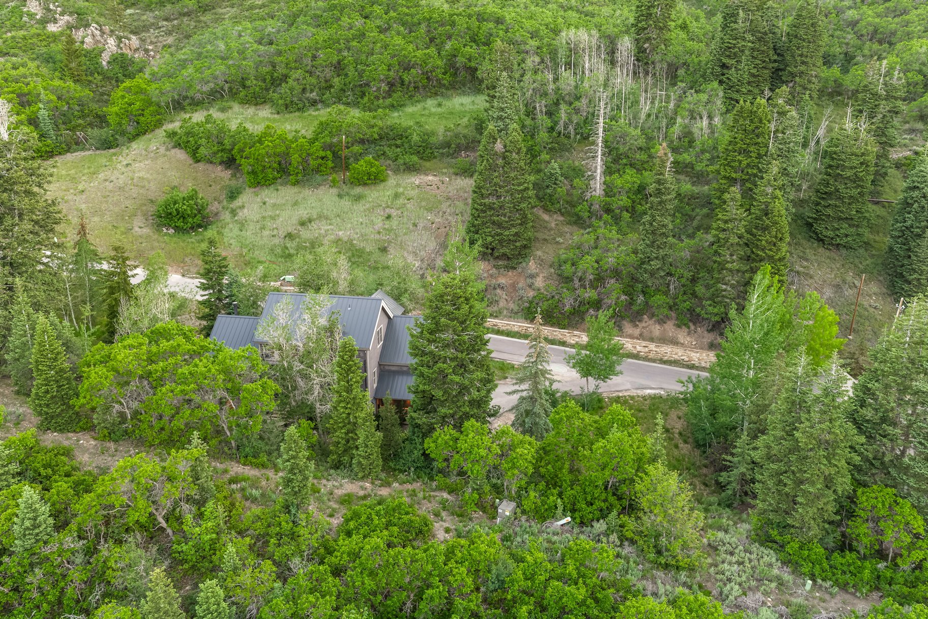  Old Town Opportunity Perched above Daly Canyon and Main Street - 物件實景
