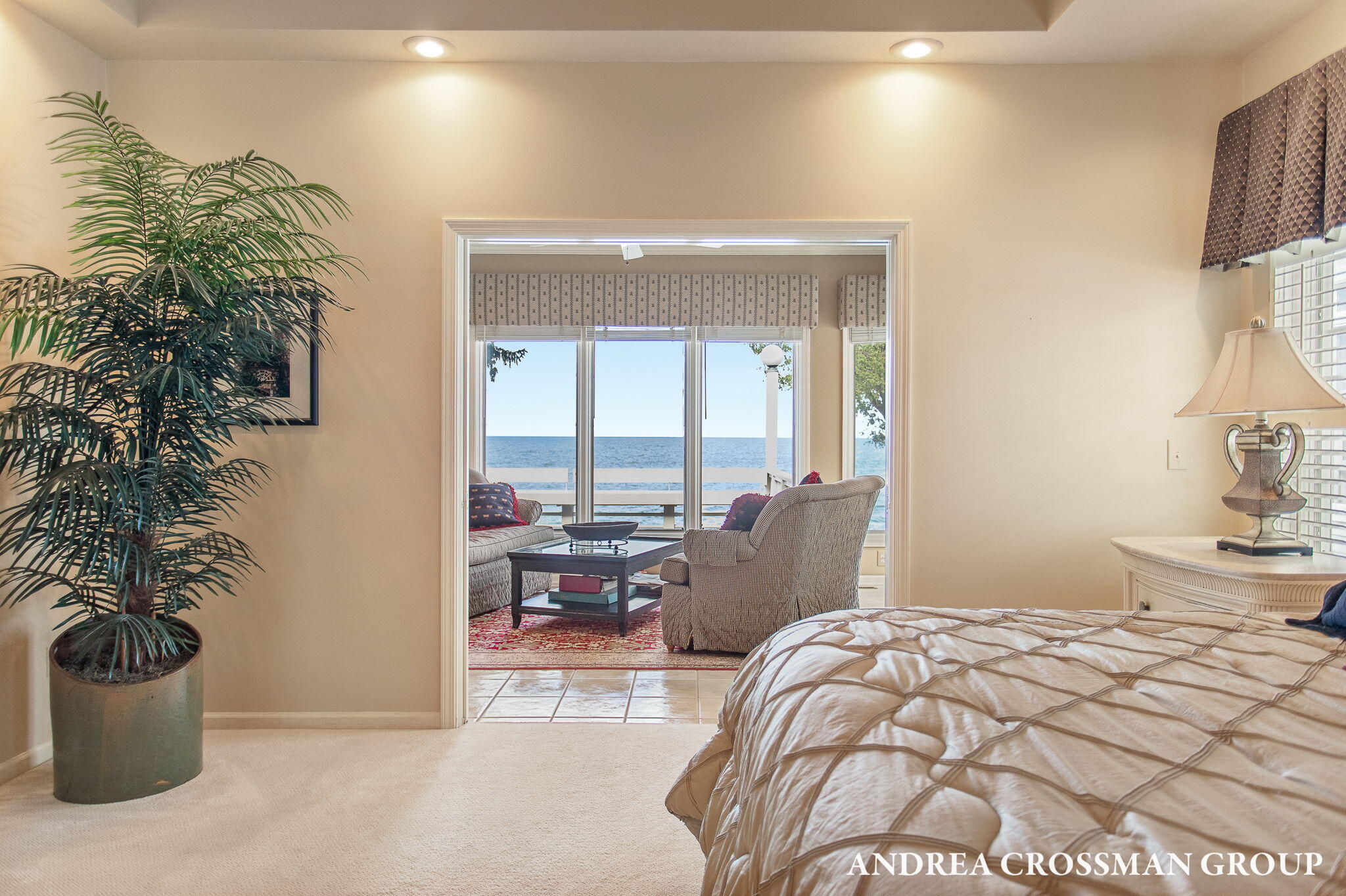 St. Joseph, Michigan, 49085, United States, 4 Bedrooms Bedrooms, ,4 BathroomsBathrooms,Residential,For Sale,1960959