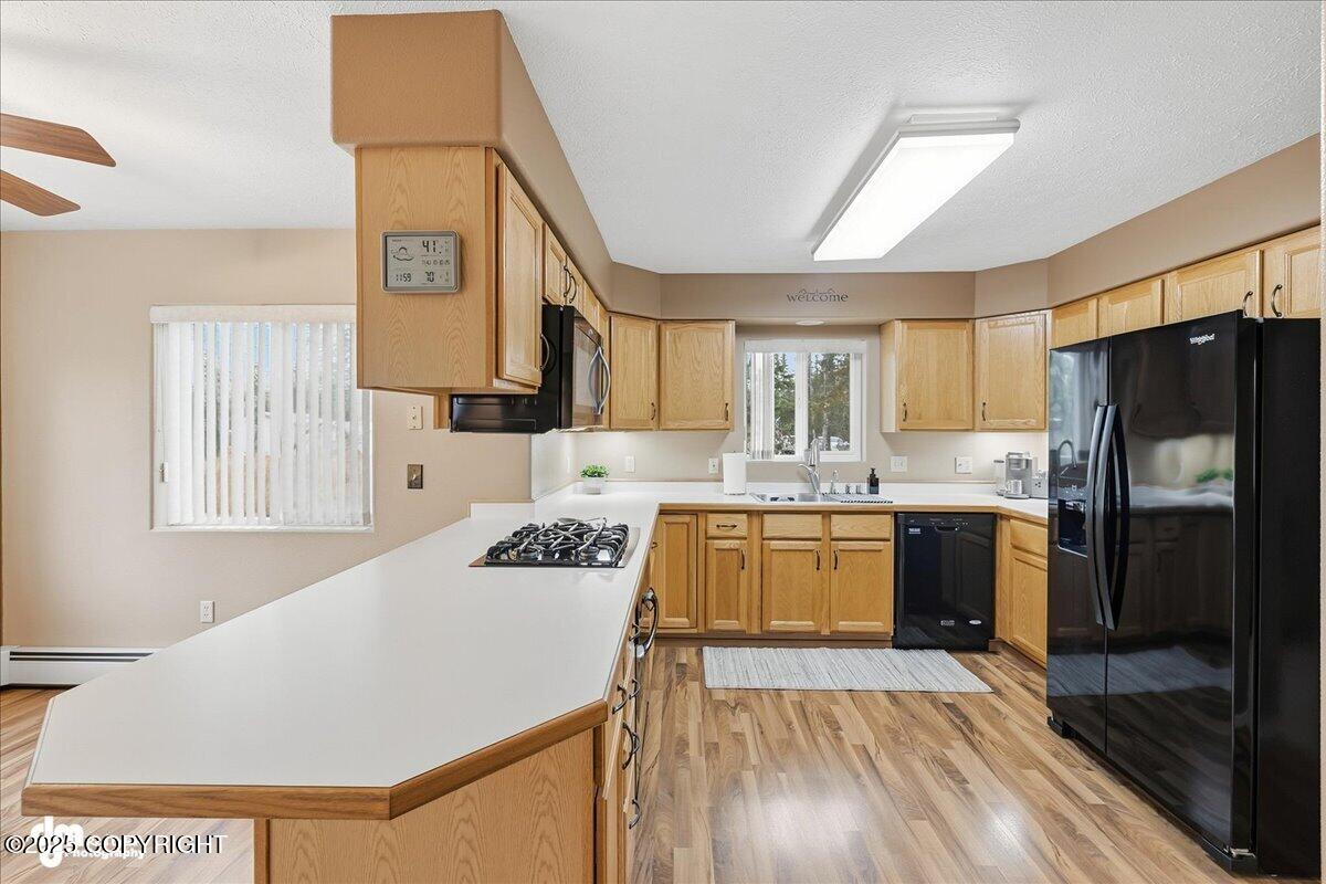 Kenai, Alaska, 99611, United States, 4 Bedrooms Bedrooms, ,2 BathroomsBathrooms,Residential,For Sale,1985692