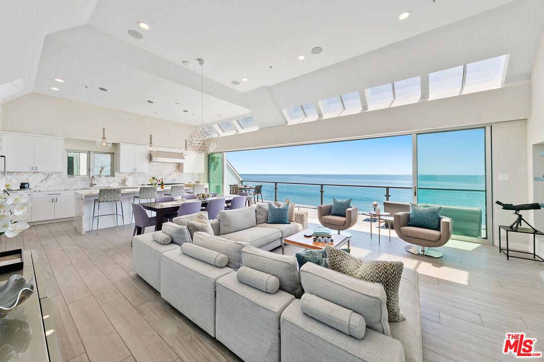 Malibu, California, 90265, United States, 3 Bedrooms Bedrooms, ,4 BathroomsBathrooms,Residential,For Sale,1722107
