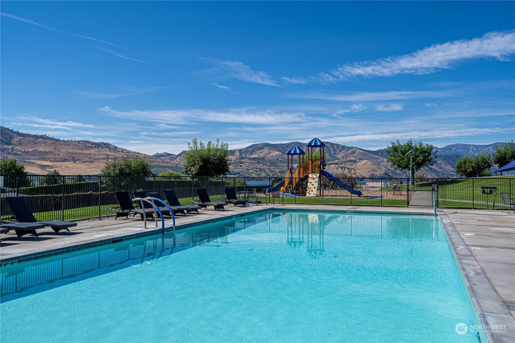Chelan, Washington, 98816, United States, 3 Bedrooms Bedrooms, ,1 BathroomBathrooms,Residential,For Sale,1699623