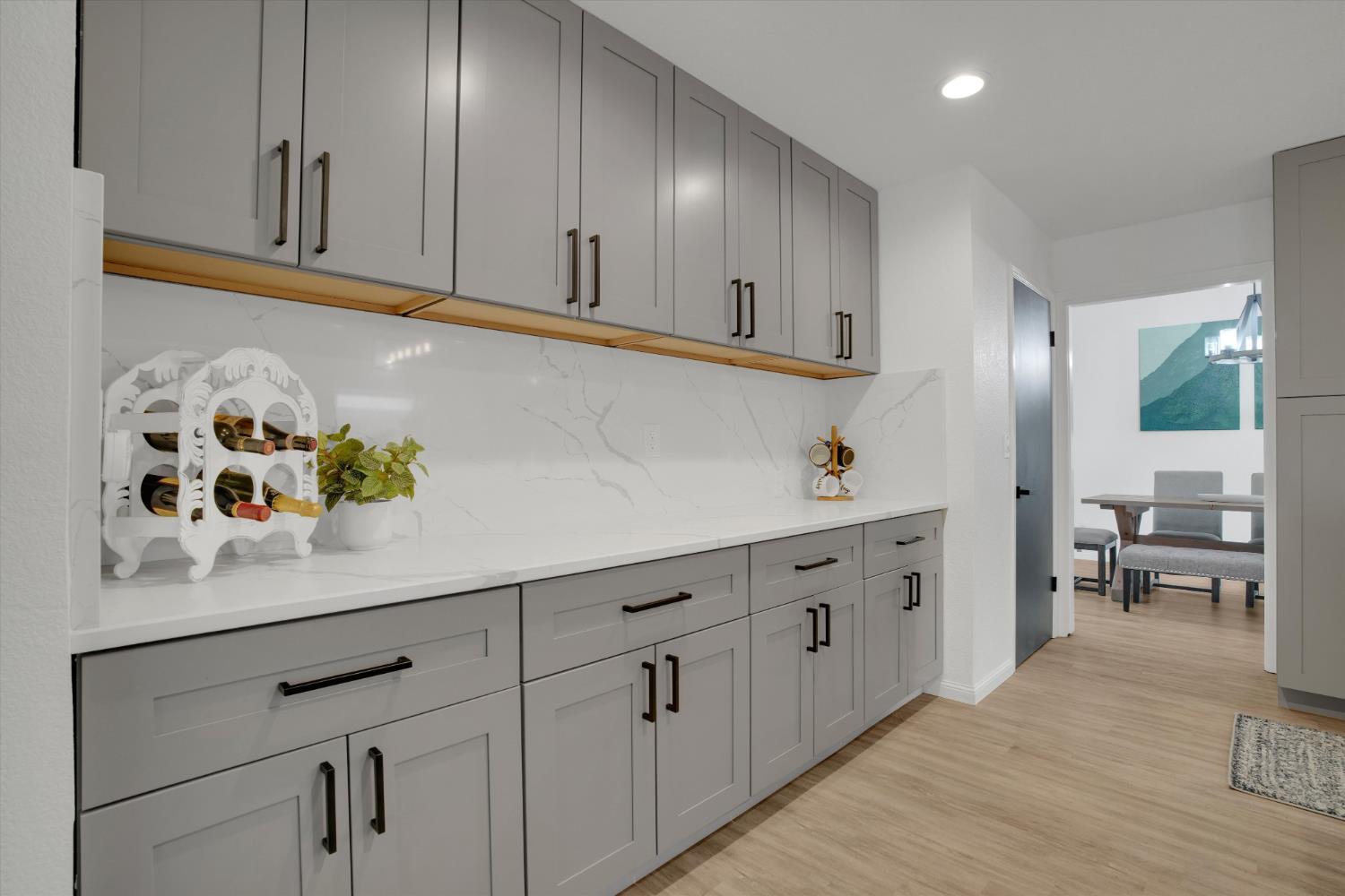 Turlock, California, 95382, United States, 4 Bedrooms Bedrooms, ,3 BathroomsBathrooms,Residential,For Sale,1975222