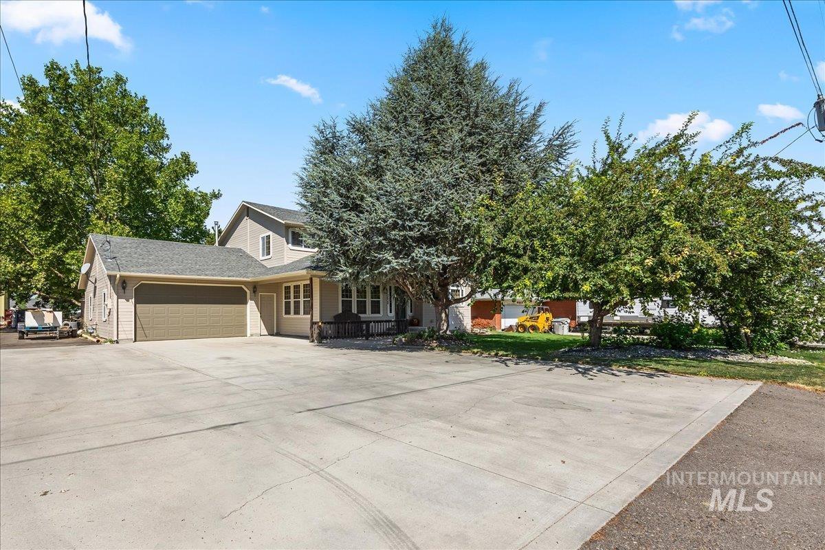 Caldwell, Idaho, 83605, United States, 4 Bedrooms Bedrooms, ,3 BathroomsBathrooms,Residential,For Sale,1938152
