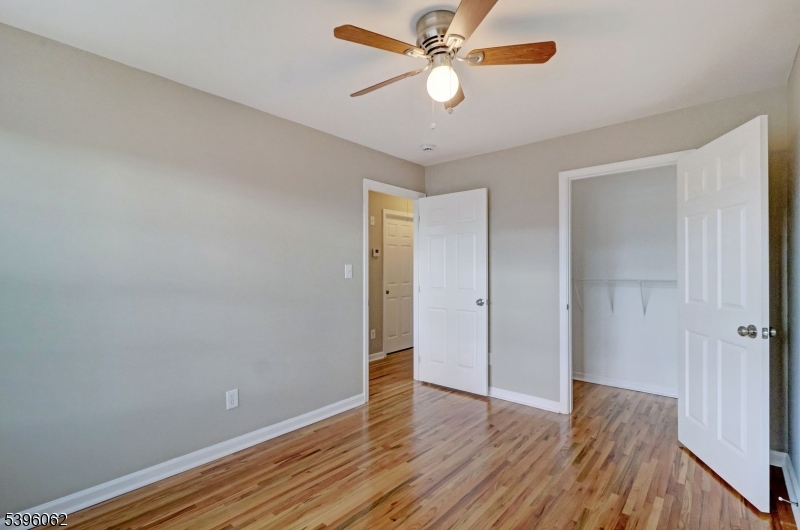 Carteret Boro, New Jersey, 07008, United States, 3 Bedrooms Bedrooms, ,3 BathroomsBathrooms,Residential,For Sale,1989162