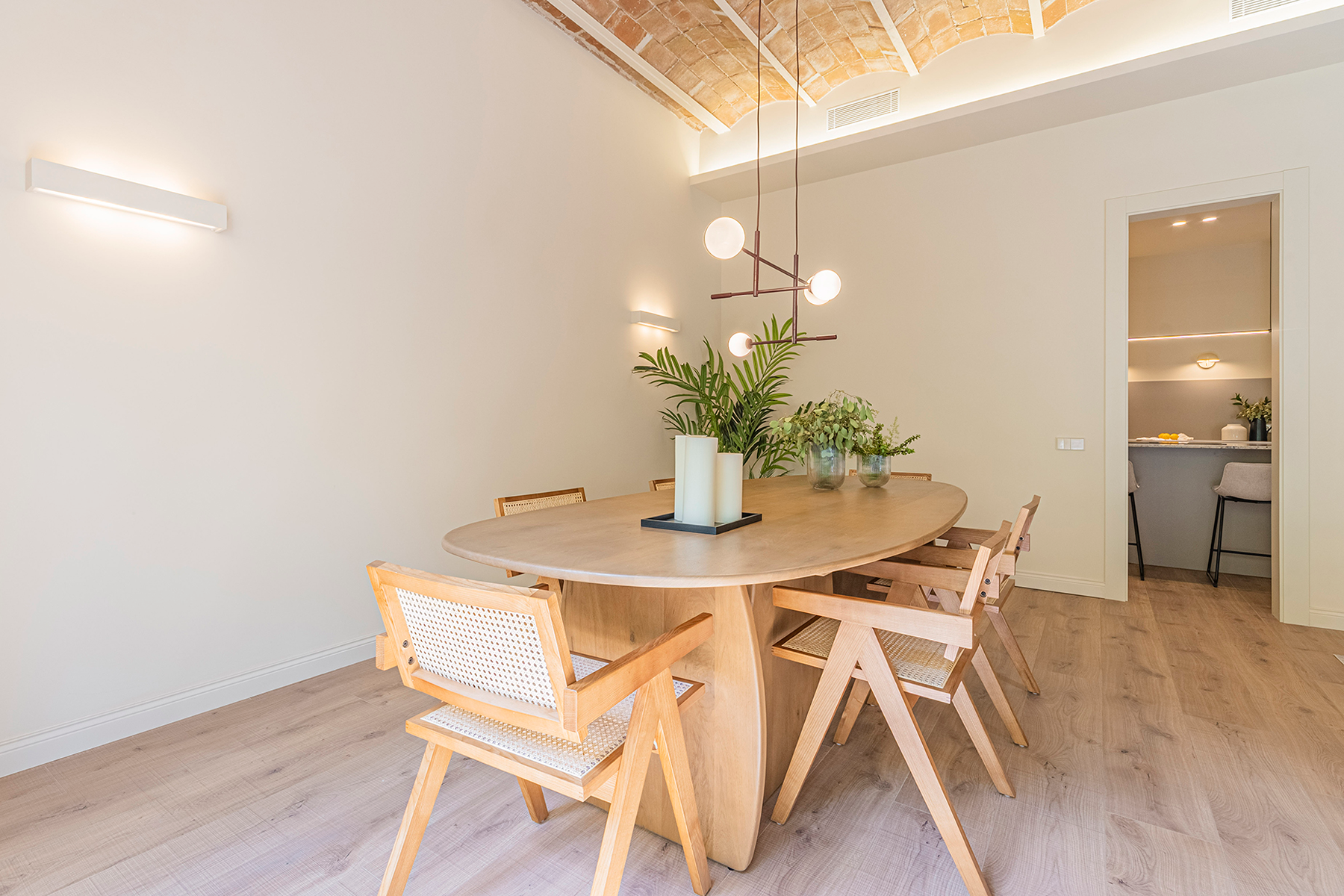  Renovated flat in historic building - L