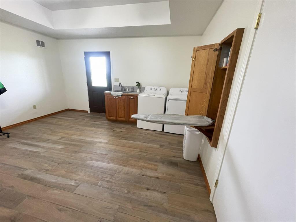 Winnie, Texas, 77665, United States, 4 Bedrooms Bedrooms, ,4 BathroomsBathrooms,Residential,For Sale,1918709
