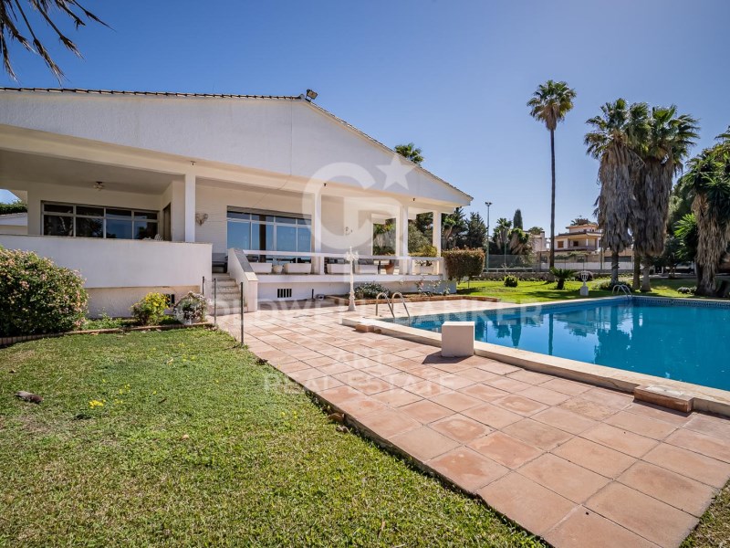 Marbella, Andalusia, ES, 7 Bedrooms Bedrooms, ,5 BathroomsBathrooms,Residential,For Sale,1819504
