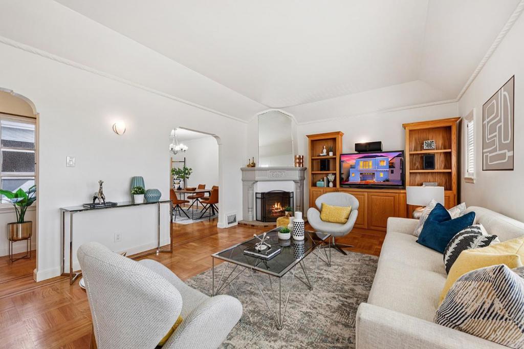 Daly City, California, 94014, United States, 3 Bedrooms Bedrooms, ,2 BathroomsBathrooms,Residential,For Sale,2028412