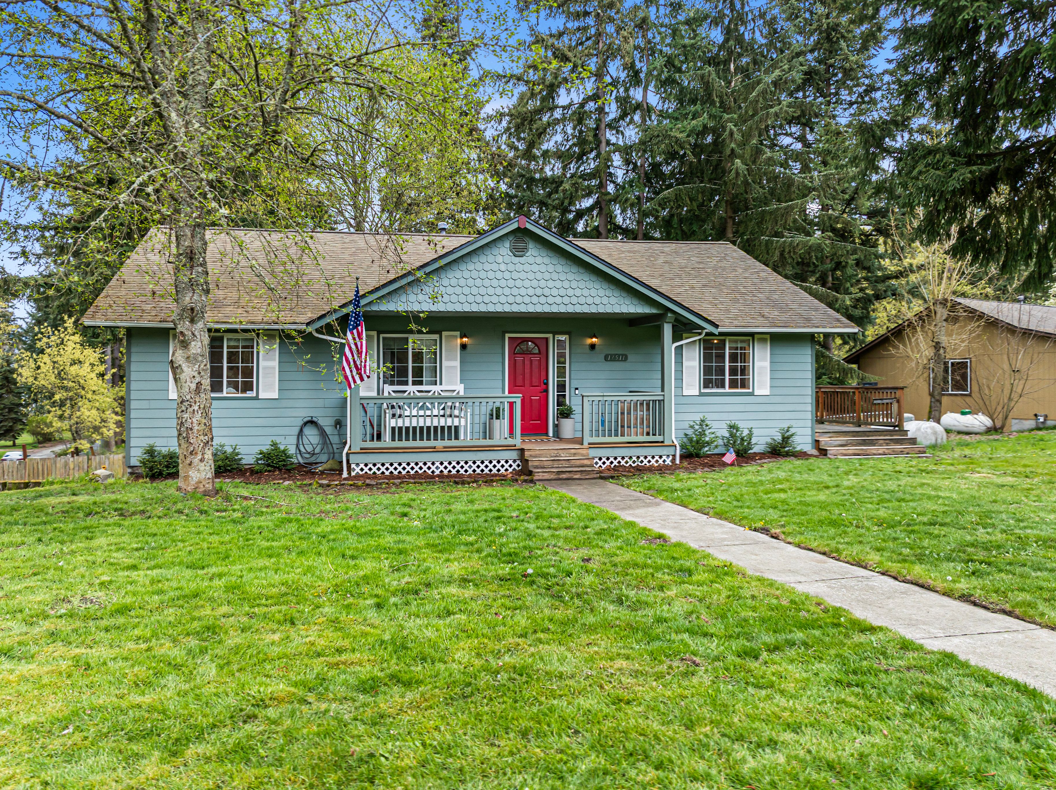  17511 Scenic Shores Ct SE, Yelm, WA 98597 - 物件實景