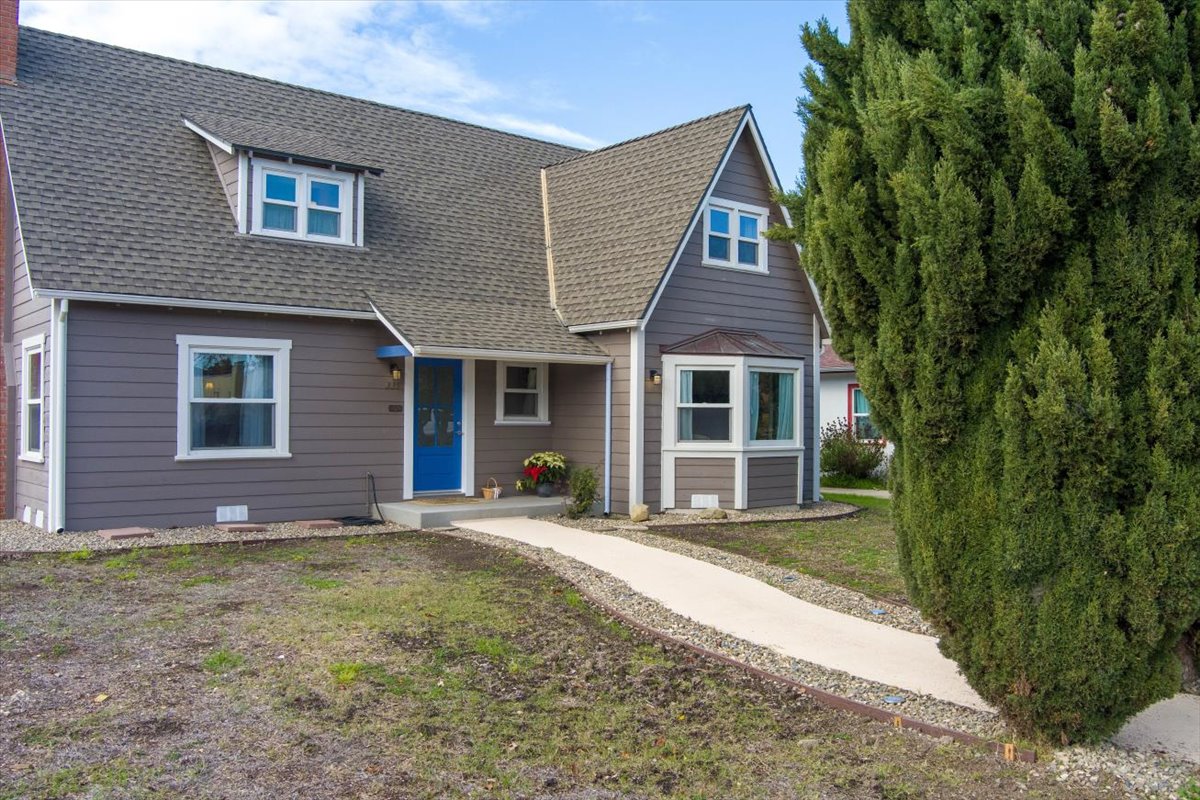 Lompoc, California, 93436, United States, 4 Bedrooms Bedrooms, ,1 BathroomBathrooms,Residential,For Sale,2002013