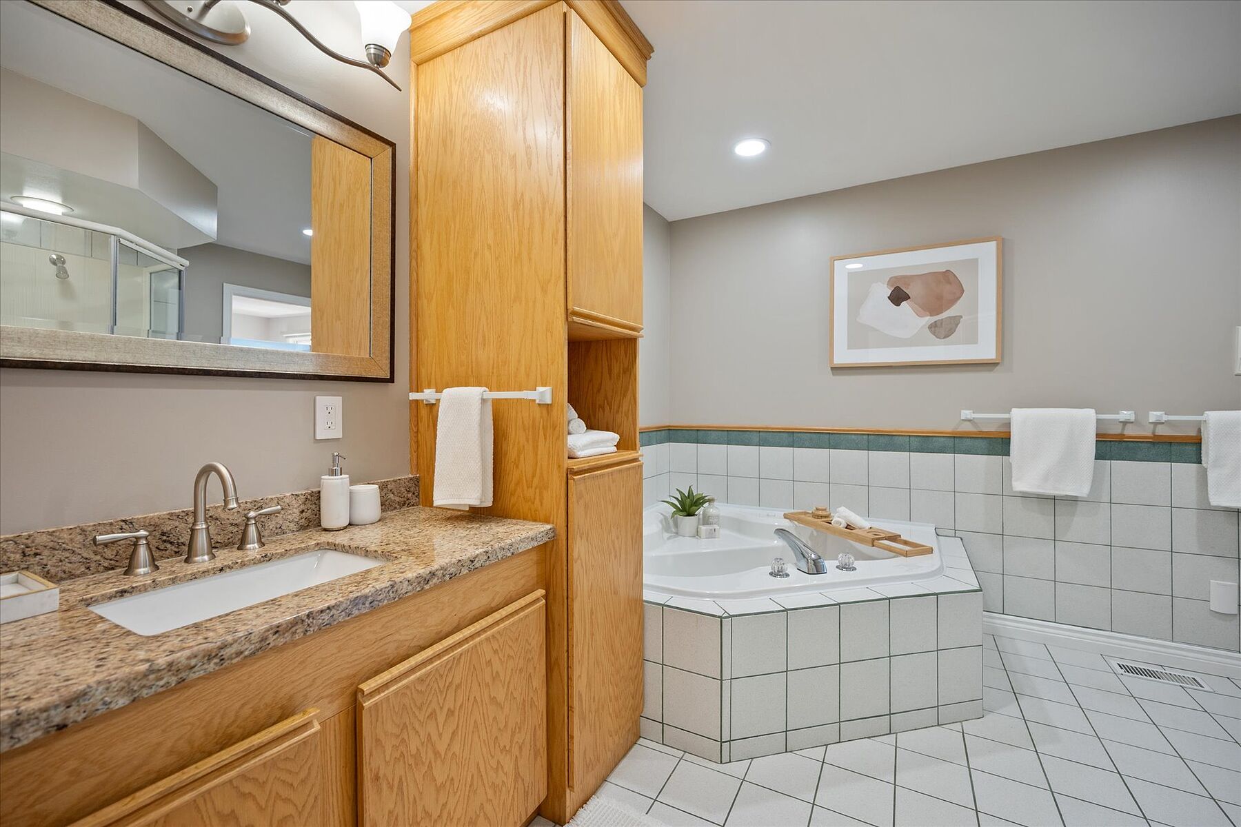  Spacious Falgarwood Sidesplit - 物件實景